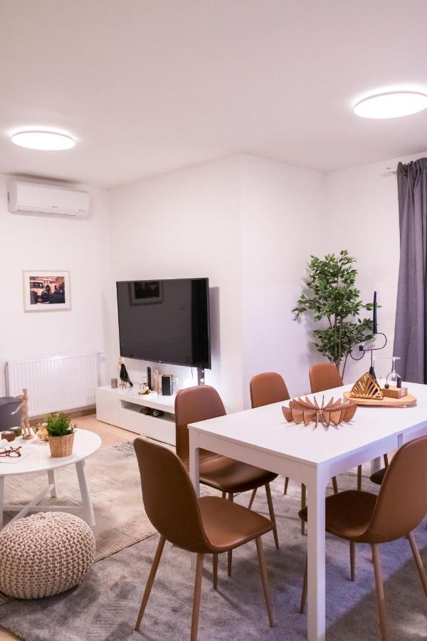 Fresh Comfort Apartment By Irundo Загреб Екстериор снимка